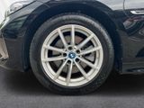 BMW 330 e xDrive Touring PDC LenkradHZG SHZ Ambiente