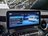 MERCEDES-BENZ V 300 AVANTGARDE EXTRAL ALLRAD 8SITZER STANDH