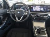 BMW 318 d+AHK+Navi+DAB+LED+e-Sitze+PDCv+h+Temp+SHZ