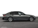 BMW 320i Limousine