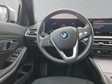 BMW 318 i Limousine LED PDCv+h Navi Apple CarPlay