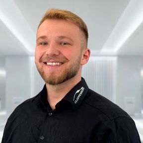 Justin Wawro