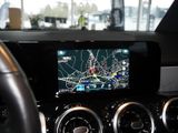 MERCEDES-BENZ GLB 200 d 4M // AHK DISTR KAMERA SPUR PDC SHZ
