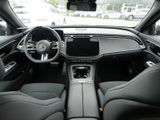 MERCEDES-BENZ E 220 T d ,  AMG NIGHT AHK DISTR KAMERA PANO PDC