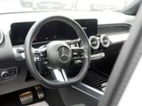 MERCEDES-BENZ GLB 200 d | AMG NIGHT AHK DISTR KAMERA PANO SPUR