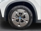 BMW iX1 20 eDrive  Park-Assistent Active Guard LED