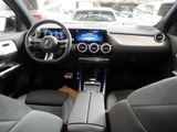 MERCEDES-BENZ GLA 200 d | AMG NIGHT AHK DISTR KAMERA PANO SPUR