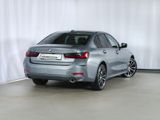 BMW 330 ixDrive LED Glasdach 360 HIFI HeadUP ACC