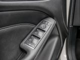 MERCEDES-BENZ B 220 4M KOM AHK PANO PDC SHZ