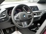 BMW 118 d M Sport  AHK DISTR KAMERA SPUR PDC SHZ