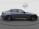 ALFA ROMEO Giulia 2.9 V6 Quadrifoglio 520PS+1.Hand