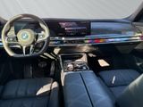 BMW 750 e xDrive M Sport Sky-Lounge Massage Iconic Glow