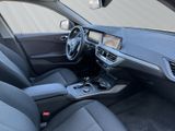 BMW 118 iA 5-Türer Ad.LED SHZ PDC Komfortzugang