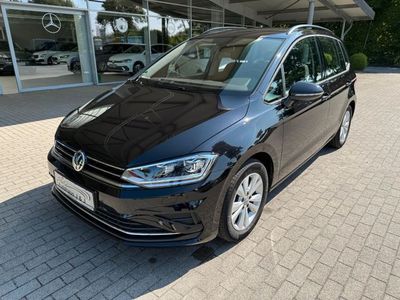 VW Golf Sportsvan Comfortline LED/AHK/Navi/PDC/ACC