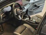 BMW 540 i xDrive Touring M Sport Laserlicht+StandHZG
