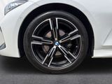 BMW 318 i Touring M Sport HiFi PDC Temp adaptiv. LED