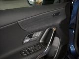 MERCEDES-BENZ A 200 d Kompaktlimousine NIGHT PROGRESSIVE PANO