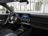 MERCEDES-BENZ CLA 200 SB // AMG 360 DISTR KAMERA PANO SPUR PDC