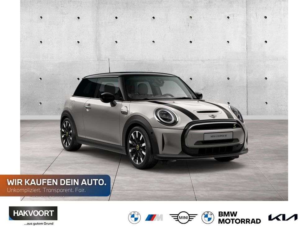 MINI Cooper SE Classic Trim Head-Up