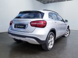 MERCEDES-BENZ GLA 180  KAMERA PANO SPUR PDC SHD SHZ