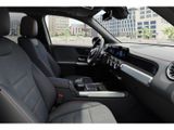 MERCEDES-BENZ EQB 300 4M  AMG 360 DISTR KAMERA PANO SPUR PDC