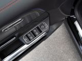 MERCEDES-BENZ EQB 300 4M // AMG DISTR SPUR STANDH KAMERA SHZ