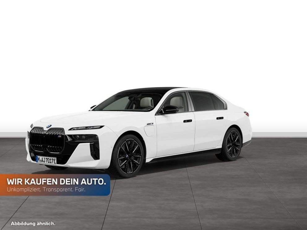 BMW M760e xDrive Limousine
