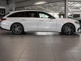MERCEDES-BENZ E 220 T d , AMG NIGHT AHK DISTR KAMERA PANO SPUR