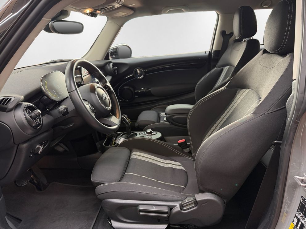 MINI Cooper SE Essential Trim 3-Türer LED+SHZ DW 0,25%