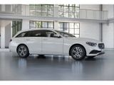 MERCEDES-BENZ E 220 T d AVANTGARDE KAMERA SPUR STANDH SHZ