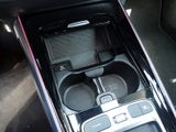 MERCEDES-BENZ GLB 200 d // AMG Navi Miltibeam AHK Kamera Distr