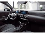 MERCEDES-BENZ A 200 Limo AMG SPUR KAMERA PDC SHZ