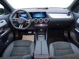 MERCEDES-BENZ GLA 180 AMG NIGHT MULTI 360 AHK DISTR KAMERA PDC