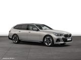 BMW 550e xDrive Touring