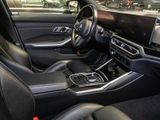 BMW 330 dxDriveMSport+ AHK+Navi+HUD+RFK+Leder+StandHZG