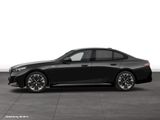 BMW 550e xDrive Limousine