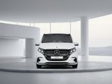 MERCEDES-BENZ EQV 300 MOPF KLIMA LM 7SITZER DISTR KAMERA SPUR