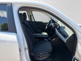 BMW iX1 30 xDrive Park-Assistent Fernlichtassistent LED Komfortzugang