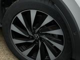 VW T-Roc Style 1.5 l eTSI OPF 85 kW (116 PS) 7-Gang-Doppelkupplungsgetriebe DSG