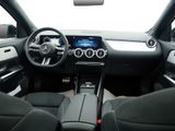 MERCEDES-BENZ GLA 200 d | AMG NIGHT AHK DISTR KAMERA PANO SPUR