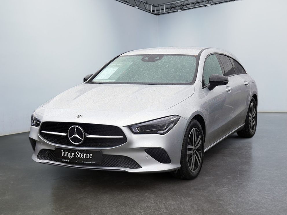 MERCEDES-BENZ CLA 200 SB // Progressive Night Multibeam AHK