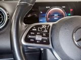 MERCEDES-BENZ GLB 200 d // KAMERA SPUR PDC