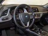 BMW 118 i+Navi+LED+el.Heckklappe+LenkradHZG+PDCv+h