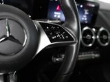 MERCEDES-BENZ GLA 200 d , PROGRESSIVE AHK KAMERA PANO SPUR PDC