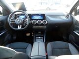 MERCEDES-BENZ GLA 200 d AMG NIGHT MULTI DISTR KAMERA PANO SPUR