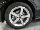 MERCEDES-BENZ A 200  AMG SPUR AHK DISTR KAMERA PDC SHZ MULTI