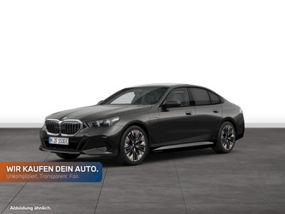 BMW 550e xDrive Limousine