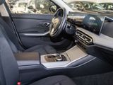BMW 318 i+Navi+DAB+LED+PDCv+h+SHZ+Digitales Cockpit