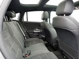 MERCEDES-BENZ GLA 200 d | AMG NIGHT AHK DISTR KAMERA PANO SPUR