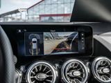 MERCEDES-BENZ GLA 200 d // AMG SPUR AHK KAMERA PDC SHZ MULTI